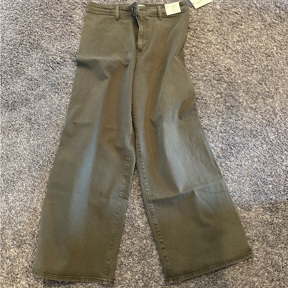 Universal Thread High-Rise Wide-Leg Pants in Olive